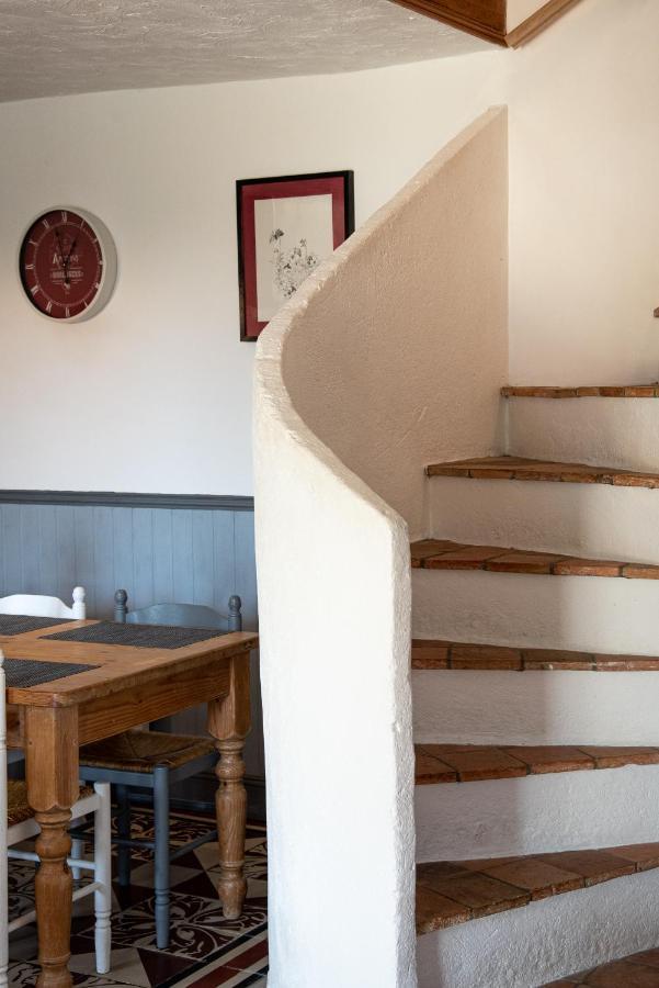 Lavender House - Traditional Stone House Oozing Charm And Character Cersay Экстерьер фото